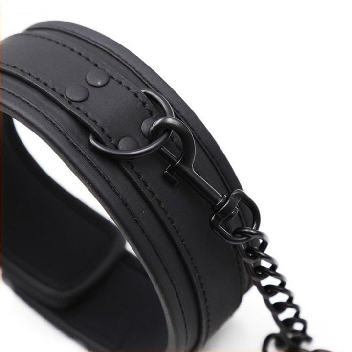 1717MQ      Film Noir Blackout Lined Bondage Collar with Leash Set Collar   , Sub-Shop.com Bondage and Fetish Superstore